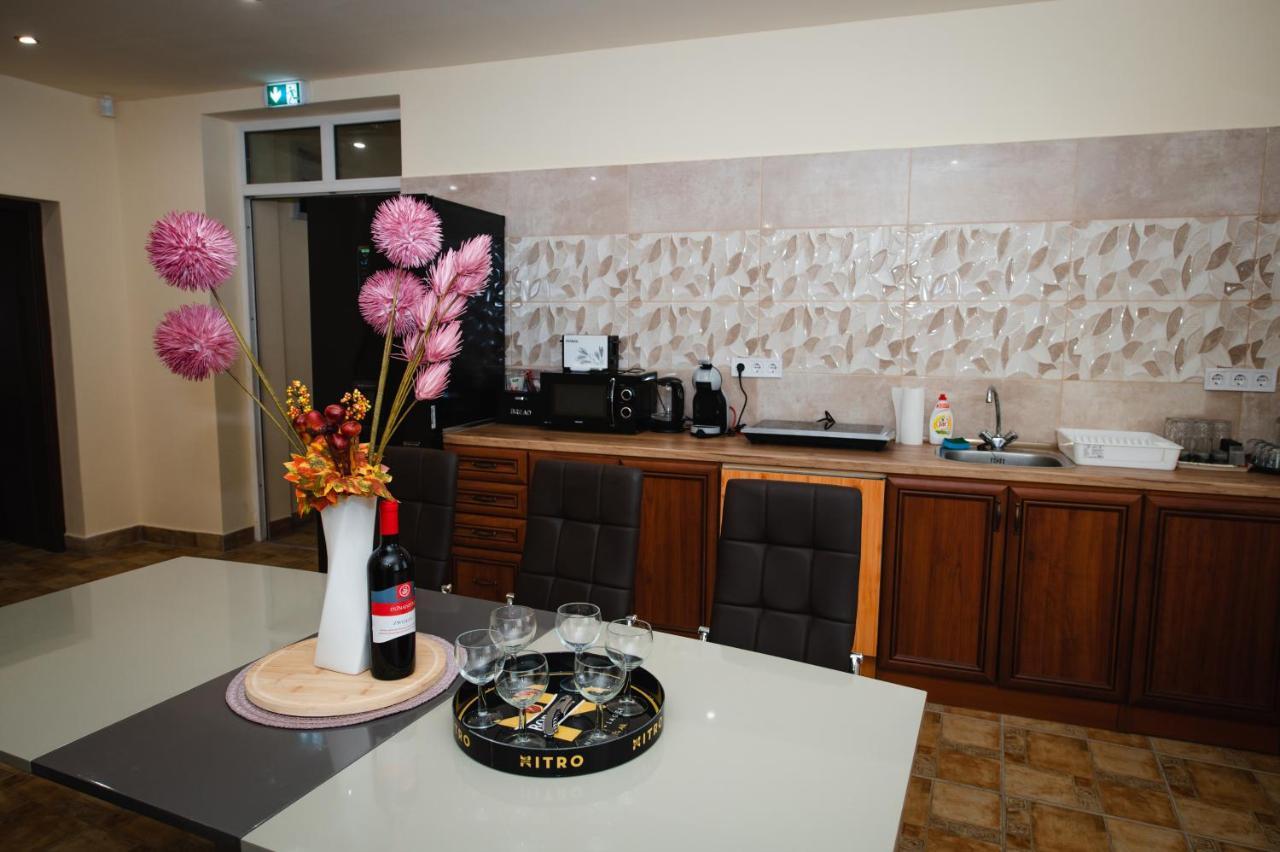 Videki Vendeghaz A Buekkben, Pezsgofuerdovel. Apartment Kirald Bagian luar foto