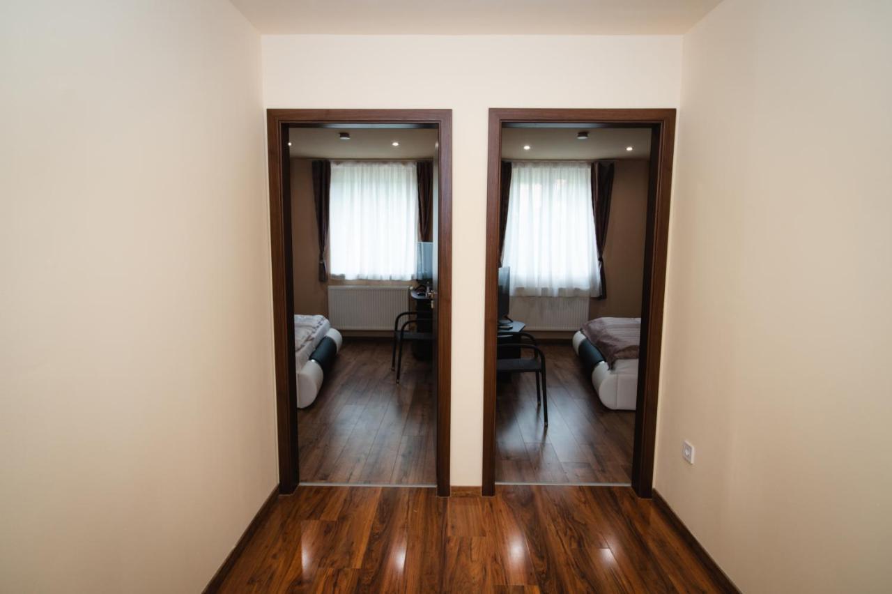 Videki Vendeghaz A Buekkben, Pezsgofuerdovel. Apartment Kirald Bagian luar foto