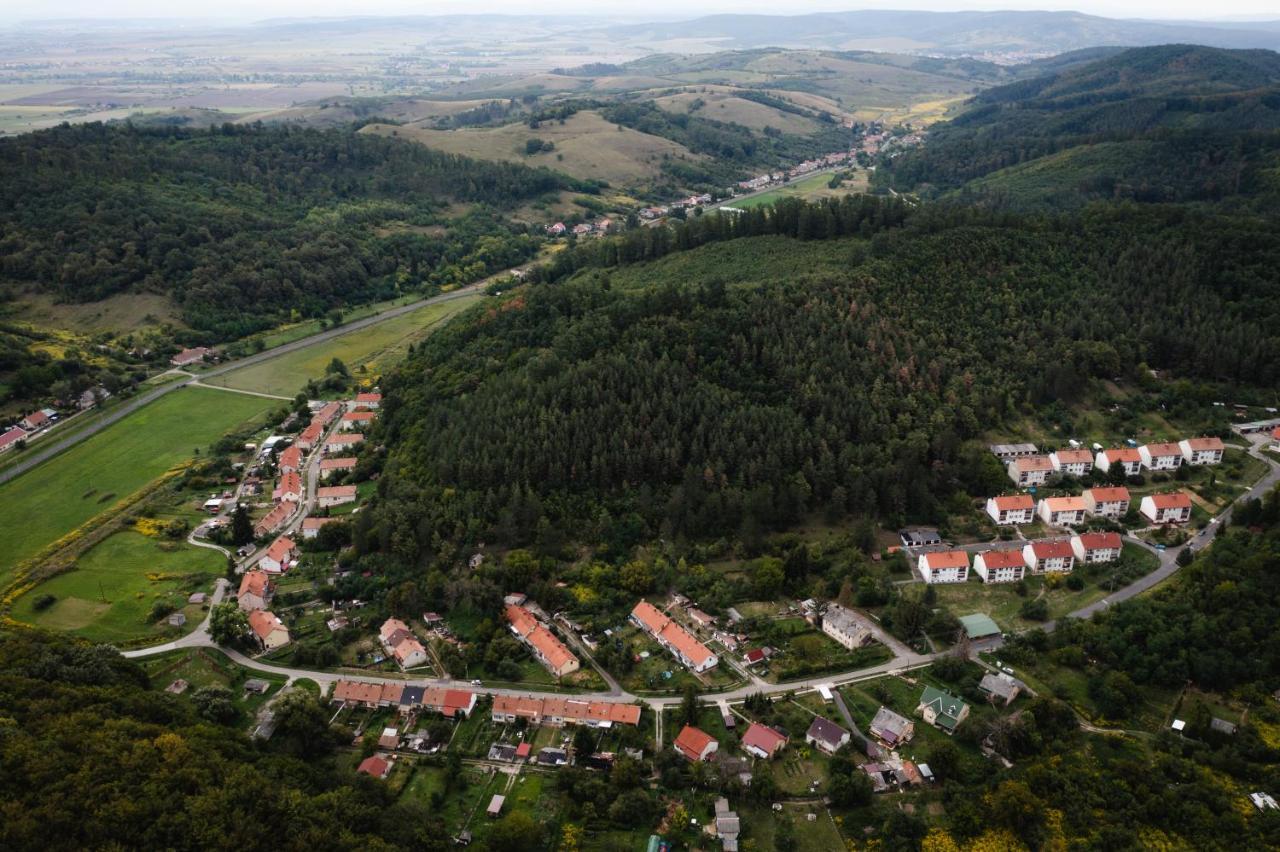 Videki Vendeghaz A Buekkben, Pezsgofuerdovel. Apartment Kirald Bagian luar foto